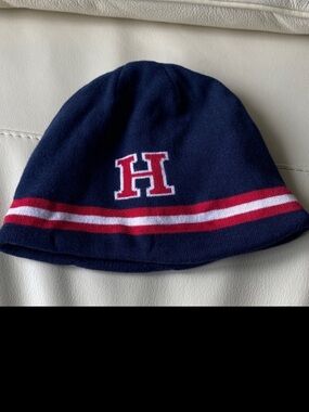 Tommy Hilfiger warm Navy Beanie with Red and White Stripes